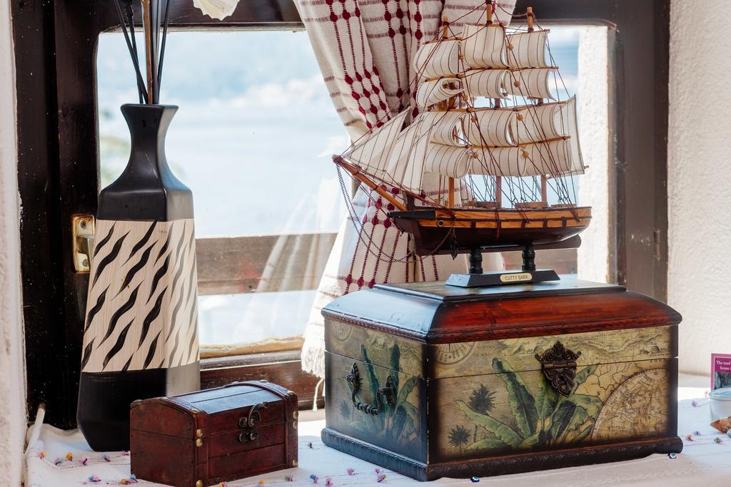 Celine'S Place By The Sea コトル エクステリア 写真
